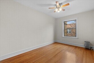 1733 W Thorndale Ave in Chicago, IL - Building Photo - Building Photo