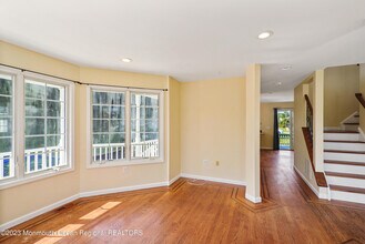 111 Main St in Avon By The Sea, NJ - Building Photo - Building Photo