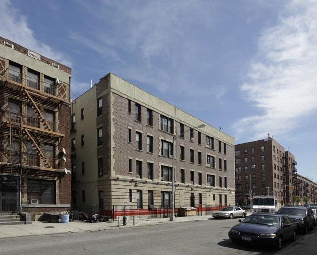 2101-2107 Beverley Rd in Brooklyn, NY - Building Photo - Building Photo