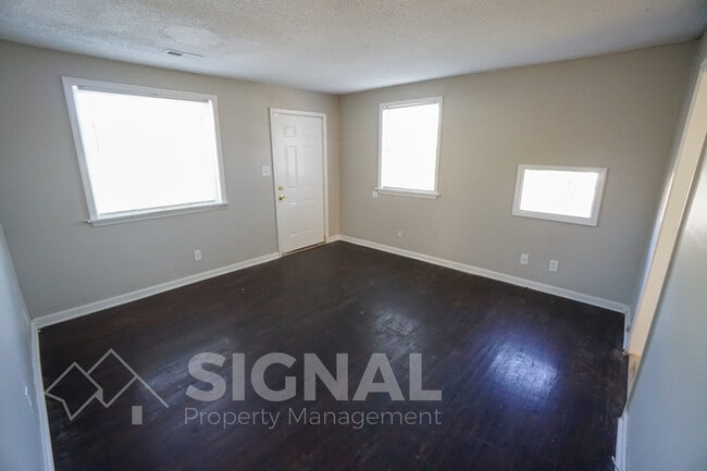 581 Seminole Cir in Fairfield, AL - Building Photo - Building Photo