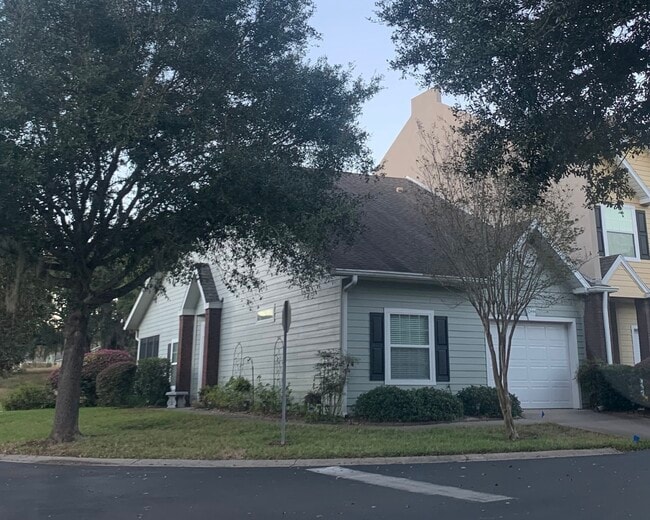 property at 10444 NW 28th Pl