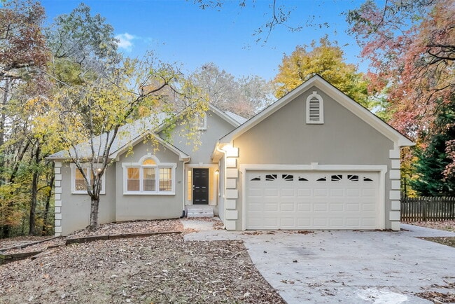 property at 107 Springwater Trce