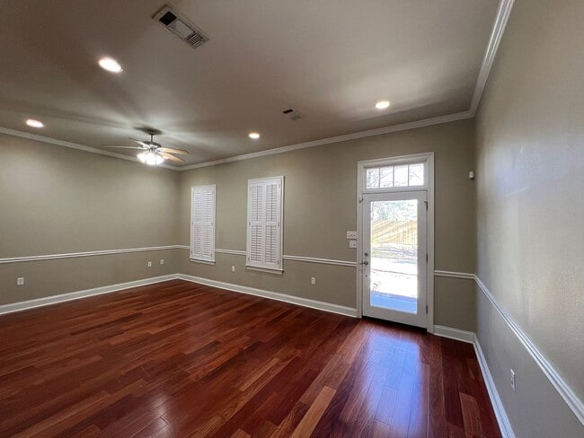 1319 Bromley Park Dr in Baton Rouge, LA - Building Photo - Building Photo