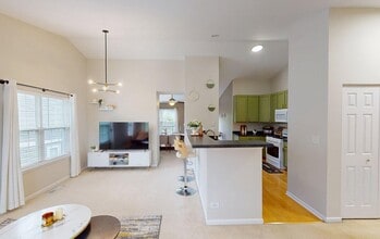 714 Woodewind Dr in Naperville, IL - Building Photo - Building Photo