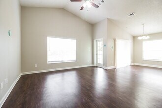 948 Delfino Pl in Lake Mary, FL - Building Photo - Building Photo