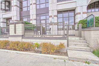 99-B199 S Town Centre Blvd in Markham, ON - Building Photo - Building Photo