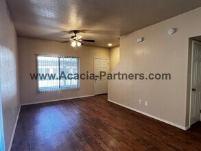 4234 E Monte Vista Dr in Tucson, AZ - Building Photo - Building Photo