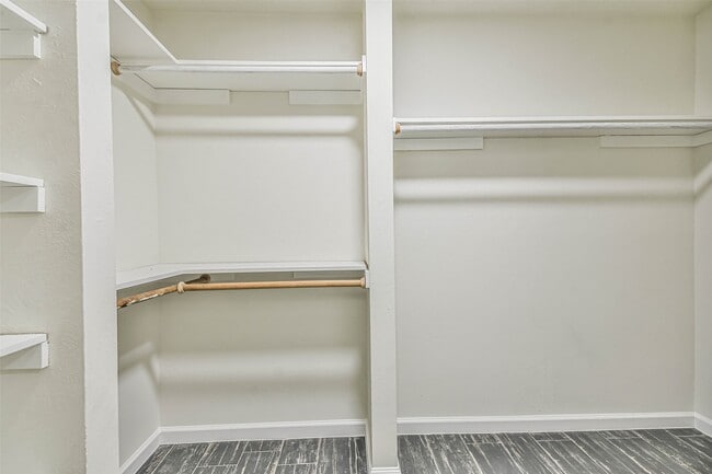 property at 5222 Creek Shadows Dr