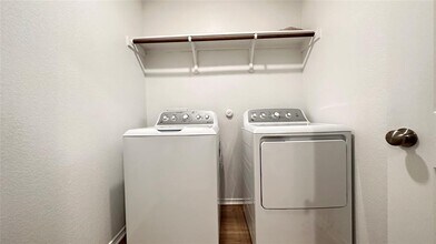 277 Vortex Pass in Kyle, TX - Building Photo - Building Photo