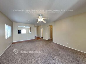 922 W St Kateri Ave in Phoenix, AZ - Foto de edificio - Building Photo