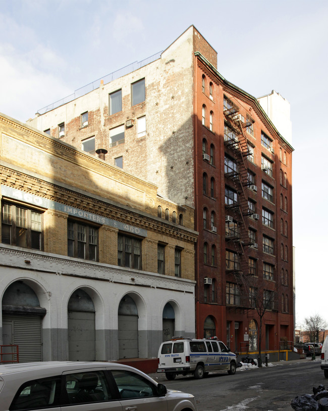 466 Washington St. in New York, NY - Foto de edificio - Building Photo