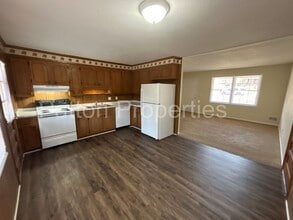 309 Thyme Dr in Lexington, SC - Building Photo - Building Photo