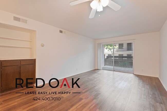 215 S Madison Ave in Pasadena, CA - Building Photo - Building Photo