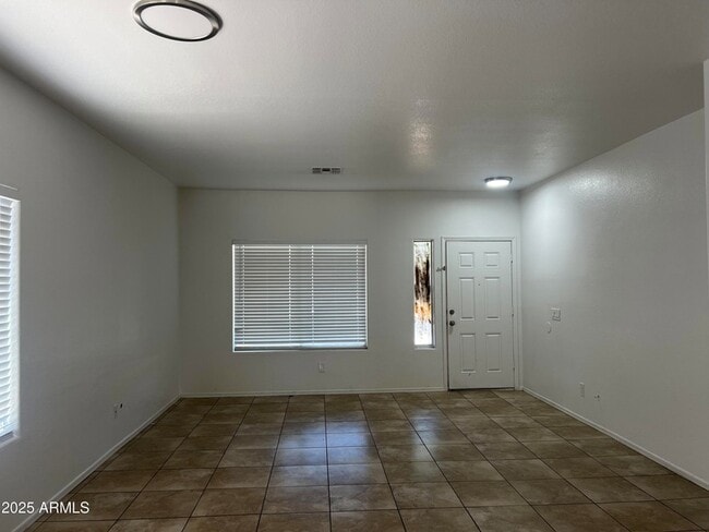 12371 W Grant St in Avondale, AZ - Building Photo - Building Photo