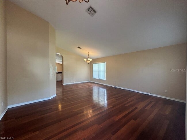 9200 Middle Oak Dr in Ft. Myers, FL - Building Photo - Building Photo