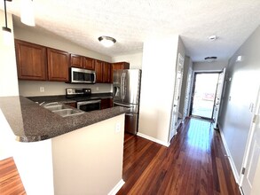 8326 Arbor Meadow Way in Louisville, KY - Building Photo - Building Photo