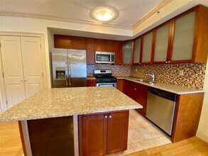 1689 E 21st St in Brooklyn, NY - Building Photo - Building Photo