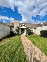 2403 Kingsford Ct in Arlington, TX - Building Photo