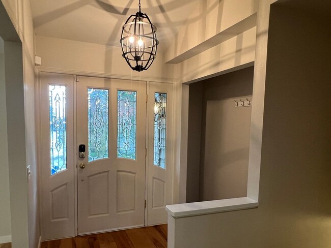 3401 169th Ave NE in Bellevue, WA - Building Photo - Building Photo