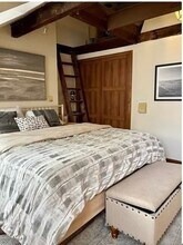 31 Myrtle St-Unit -4 in Boston, MA - Building Photo - Building Photo