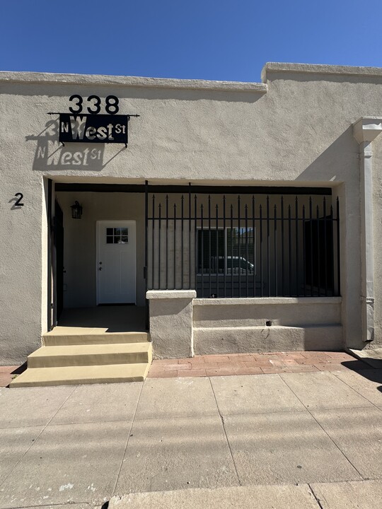 338 N West St, Unit 2 in Nogales, AZ - Building Photo