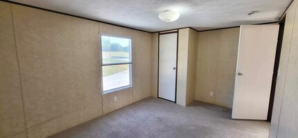 387 Basin Rd in Ardmore, OK - Building Photo - Building Photo