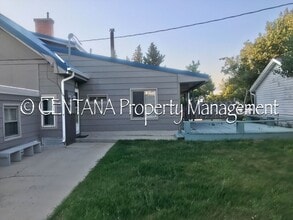 2300 Ottawa St in Butte, MT - Foto de edificio - Building Photo