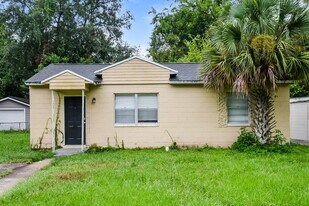 3122 Rosselle St in Jacksonville, FL - Building Photo