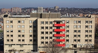 University Area Apartments in Syracuse, NY - Foto de edificio