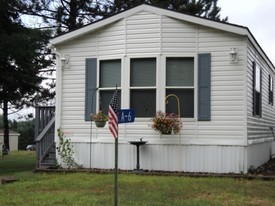 Pequot Terrace Estates Apartments