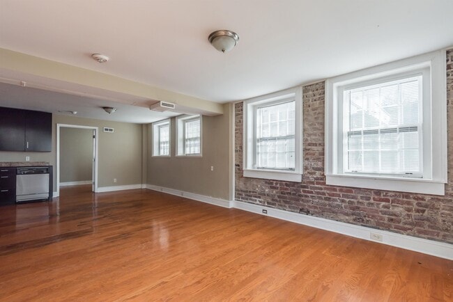 201 W Fifth Ave in Knoxville, TN - Building Photo - Building Photo