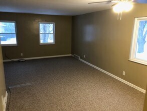 2881 Chamberlain Rd, Unit Upper in Fairlawn, OH - Foto de edificio - Building Photo