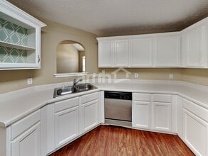133 Weatherstone Dr in Woodstock, GA - Building Photo - Building Photo