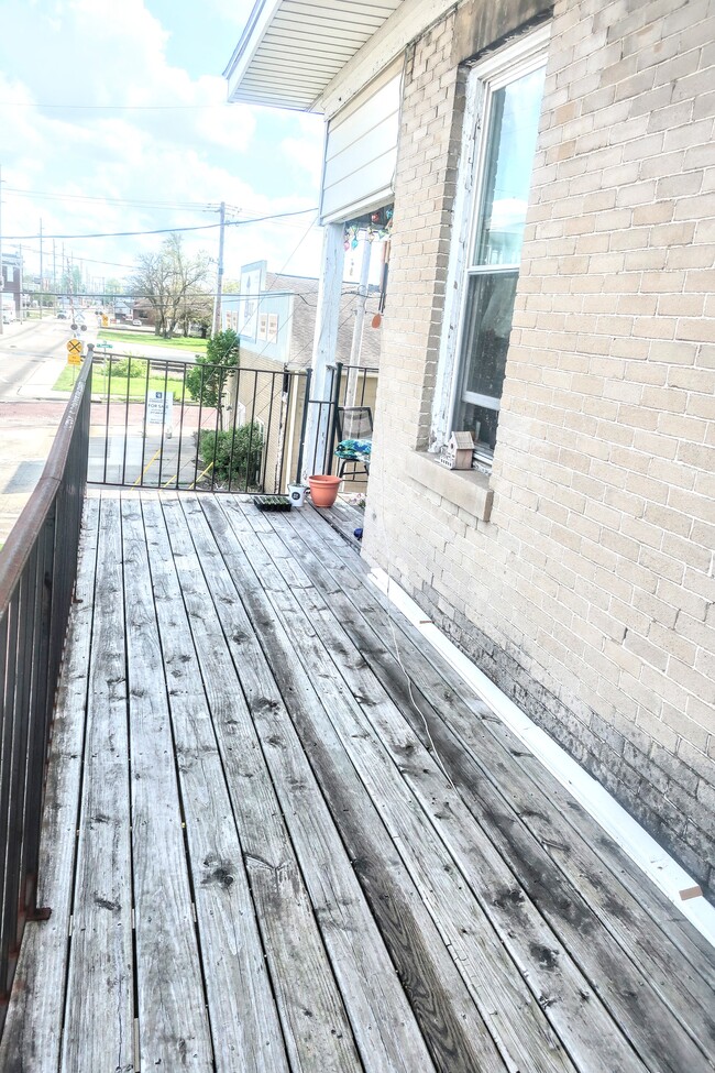 1 W Orchard Pl, Unit 3 in Muncie, IN - Foto de edificio - Building Photo
