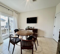 25 Jacob's Landing Way in Secaucus, NJ - Building Photo - Building Photo