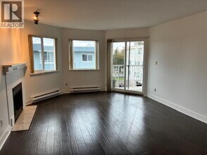 22222-22119 119 Ave in Maple Ridge, BC - Building Photo - Building Photo