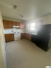 3202 Hereford Ln-Unit -D in Killeen, TX - Foto de edificio - Building Photo