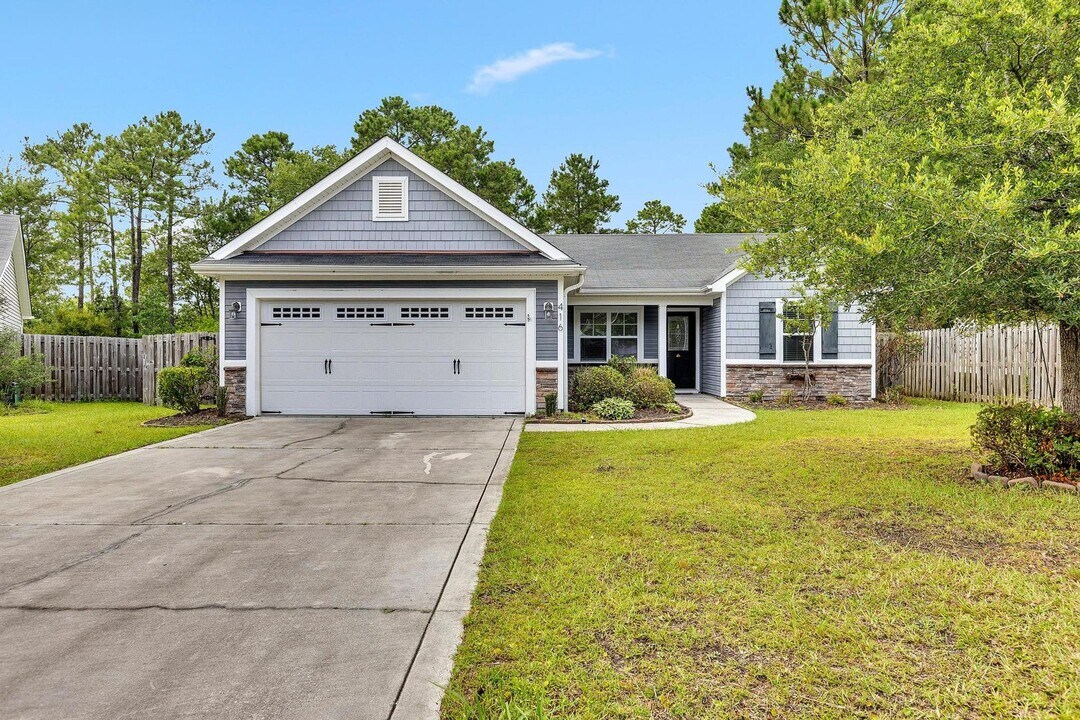 416 Blue Pennant Ct in Sneads Ferry, NC - Building Photo
