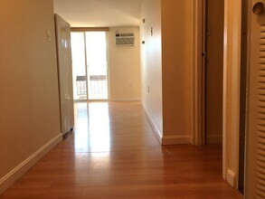 872 Massachusetts Ave in Cambridge, MA - Building Photo - Building Photo