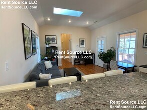 14 Flint St in Somerville, MA - Building Photo - Building Photo