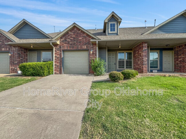 property at 922 SW 92nd St