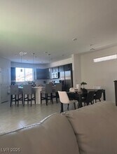 1360 Cerulean Ave in Henderson, NV - Building Photo - Building Photo