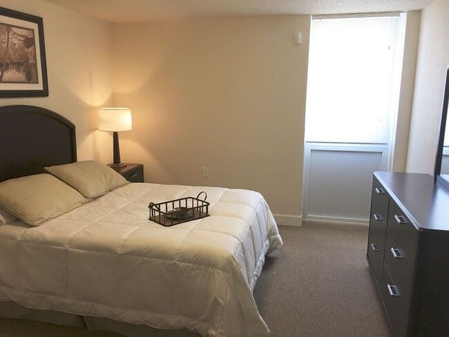 property at 1400 Le Baron Ave