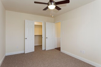 Maison Ridge in Phoenixville, PA - Building Photo - Building Photo