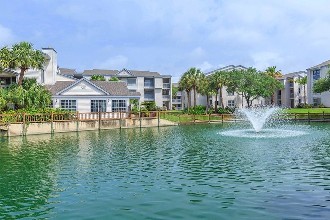 Island Bay Resort in Galveston, TX - Building Photo - Building Photo