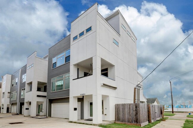 property at 3308 Pease St