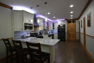 5052 N Parkside Ave in Chicago, IL - Building Photo - Building Photo