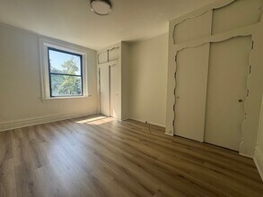 5106 Baum Blvd in Pittsburgh, PA - Foto de edificio - Building Photo