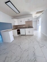 3010 McCrarey Dr in Houston, TX - Building Photo - Building Photo