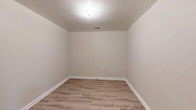 413 Evarts St NE, Unit 2 in Washington, DC - Building Photo - Building Photo
